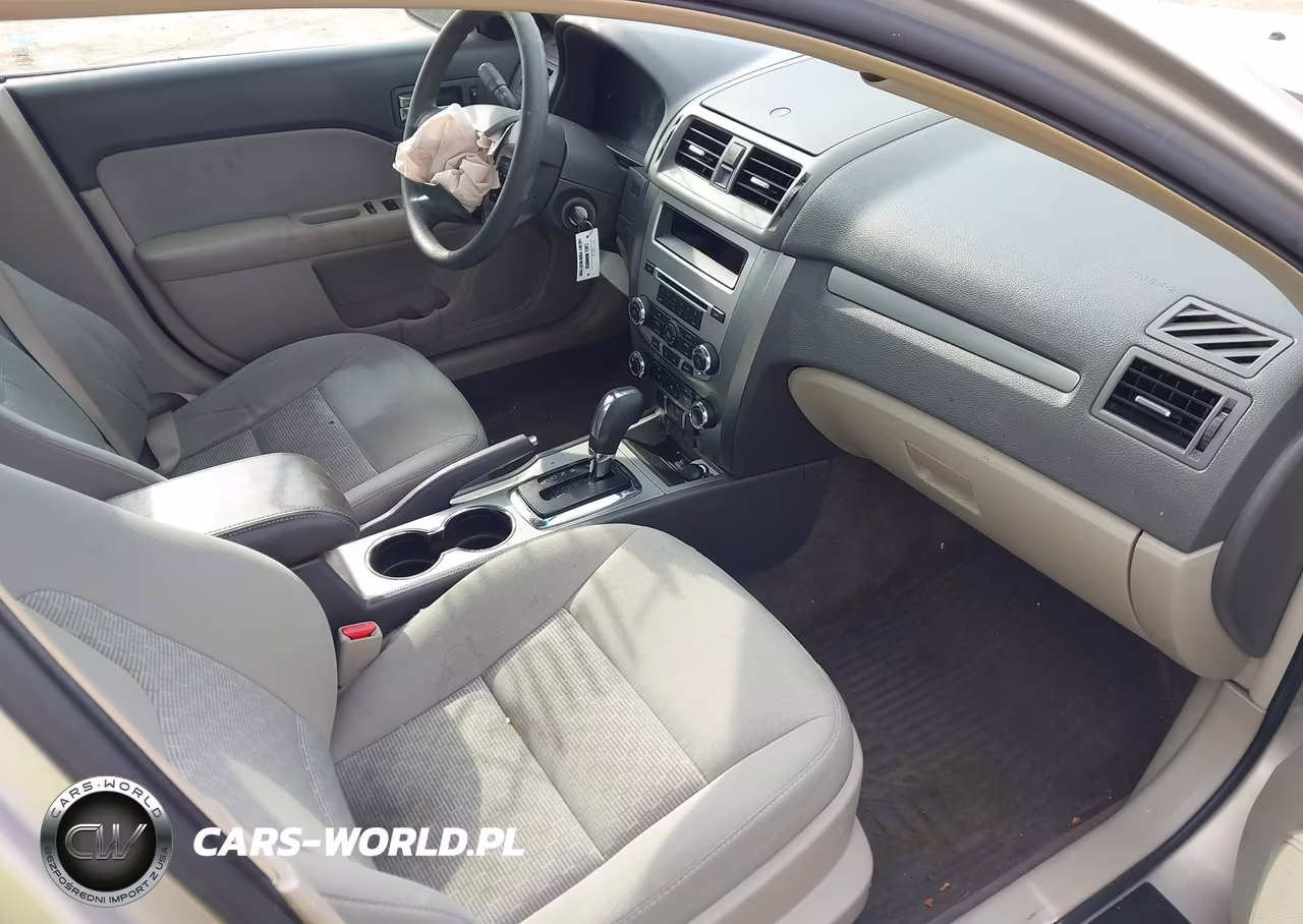 2010 Ford Fusion Se VIN:3FAHP0HA6AR355290 - 5