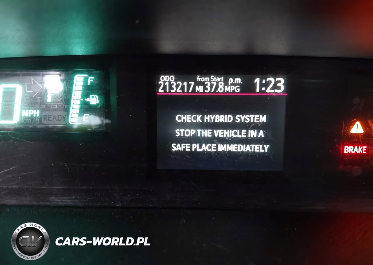 2013 Toyota Prius C Two VIN:JTDKDTB34D1058215 - 16