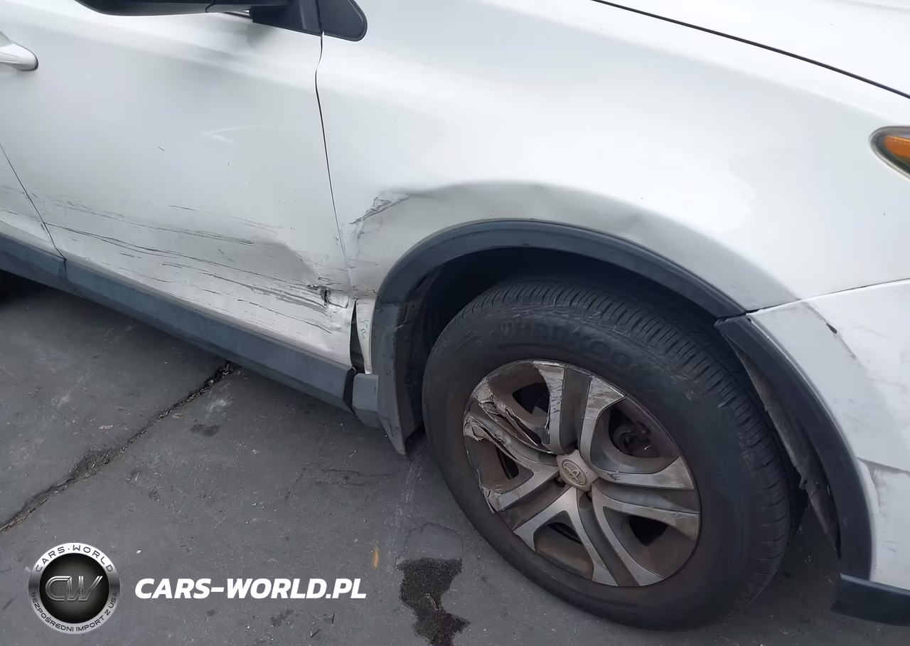 2018 Toyota Rav4 Le VIN:JTMZFREV5JJ156786 - 6
