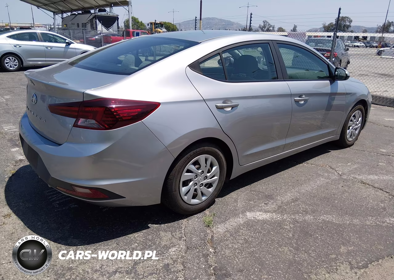 2020 Hyundai Elantra Se VIN:5NPD74LF2LH613667 - 4