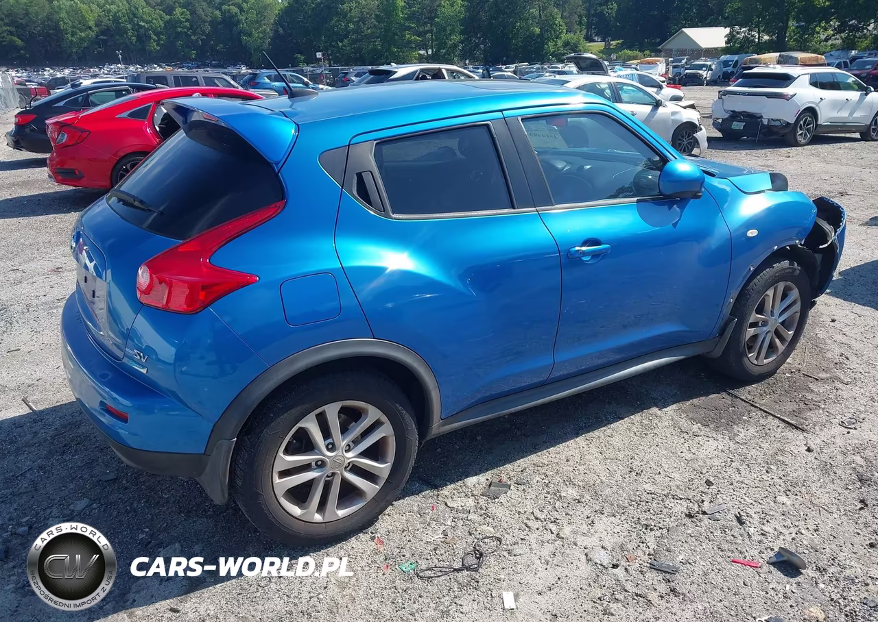 2012 Nissan Juke Sv VIN:JN8AF5MR7CT105862 - 4