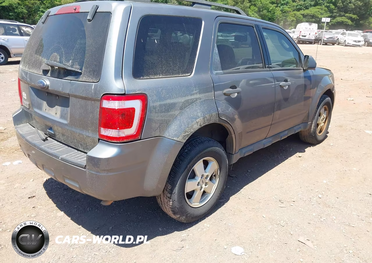 2012 Ford Escape Xlt VIN:1FMCU0D70CKB71523 - 4