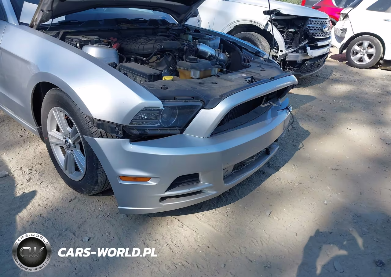 2014 Ford Mustang V6 VIN:1ZVBP8AM2E5280192 - 6