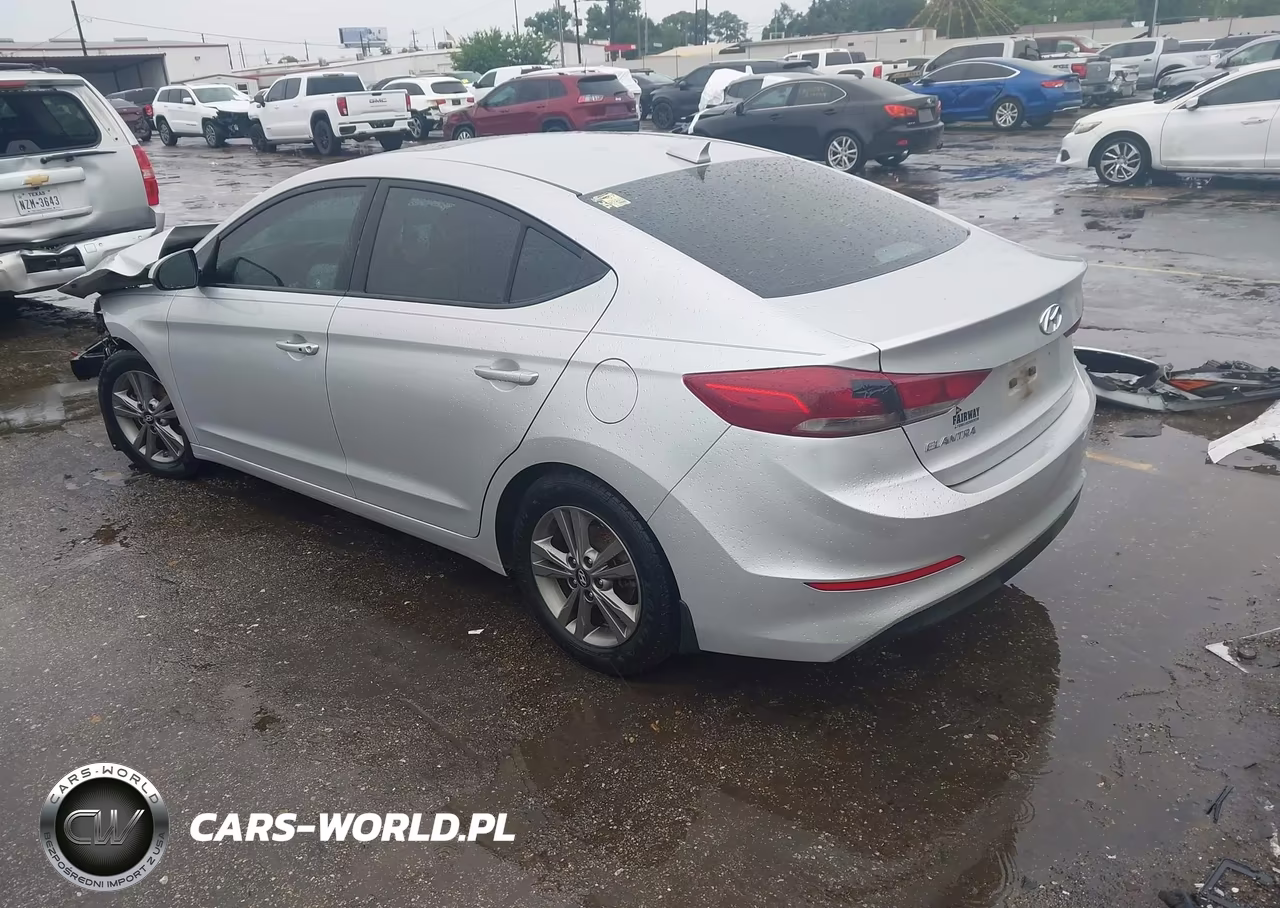 2018 Hyundai Elantra Value Edition VIN:5NPD84LF4JH322355 - 3
