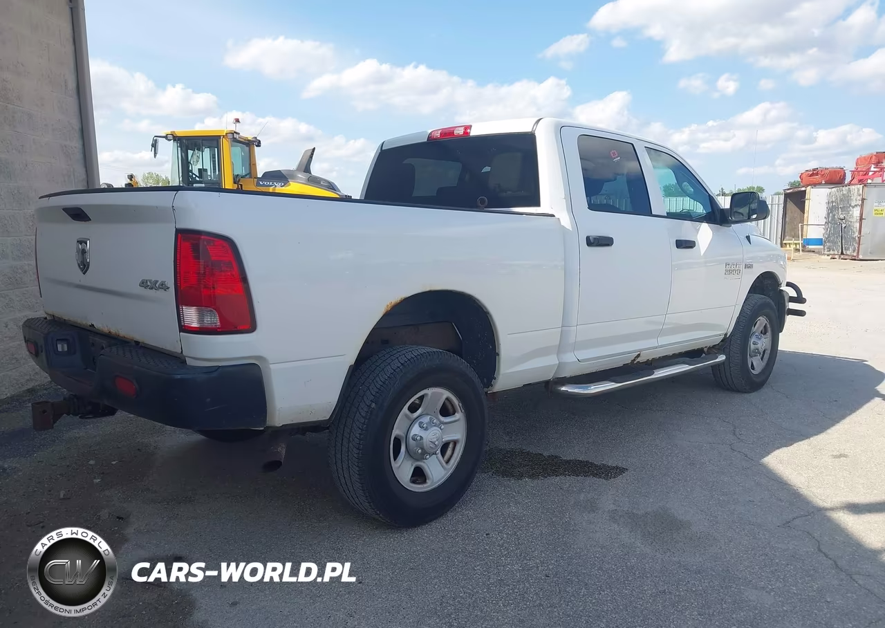 2014 Ram 2500 Tradesman VIN:3C6TR5CT7EG173675 - 4