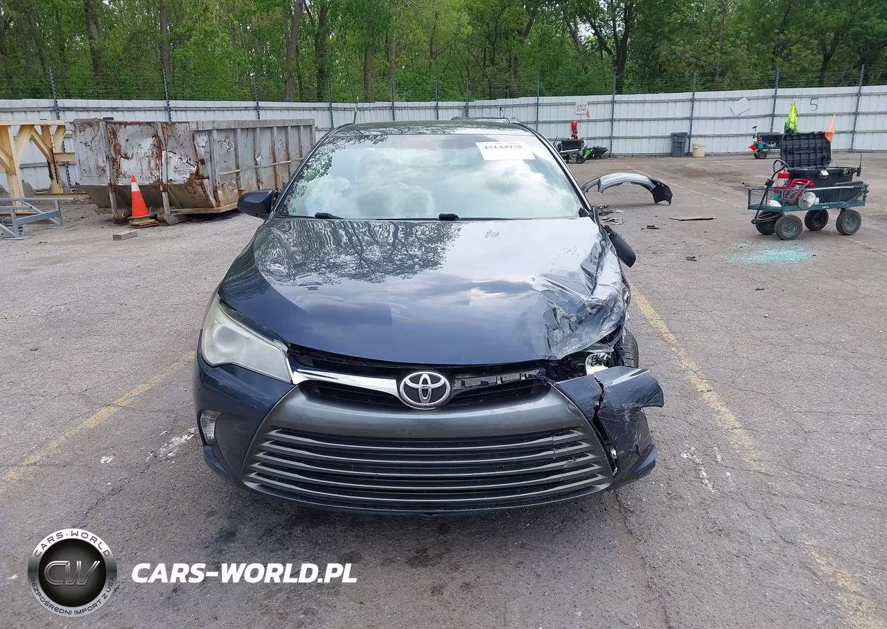 2015 Toyota Camry Le VIN:4T1BF1FK6FU892175 - 12
