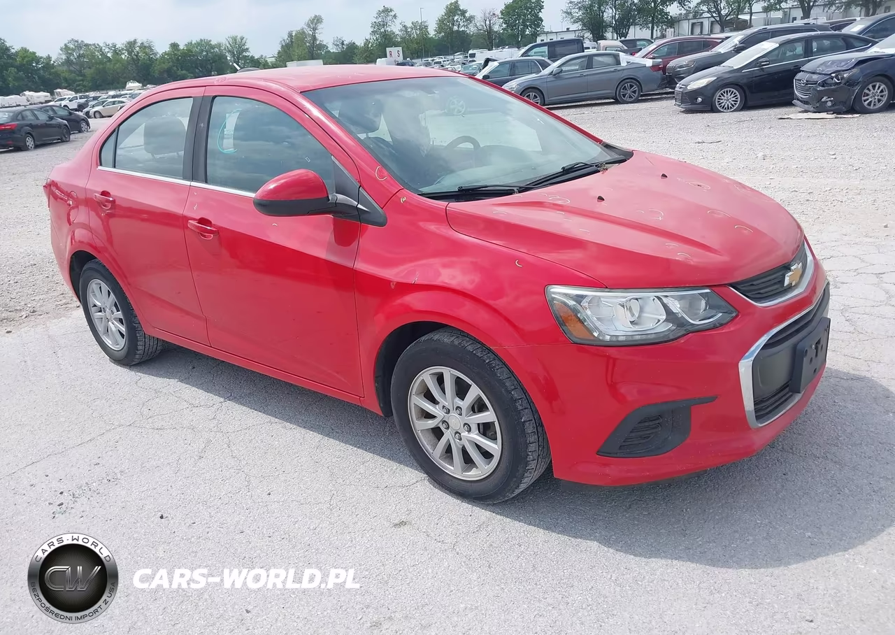 2017 Chevrolet Sonic Lt Auto – zdjęcie 1 z 14