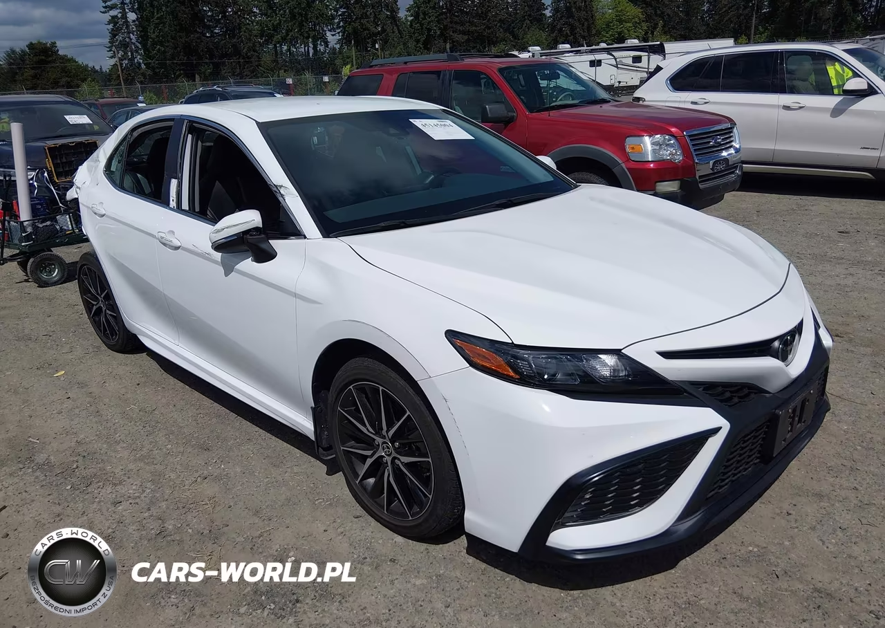 2022 Toyota Camry Se – zdjęcie 1 z 17