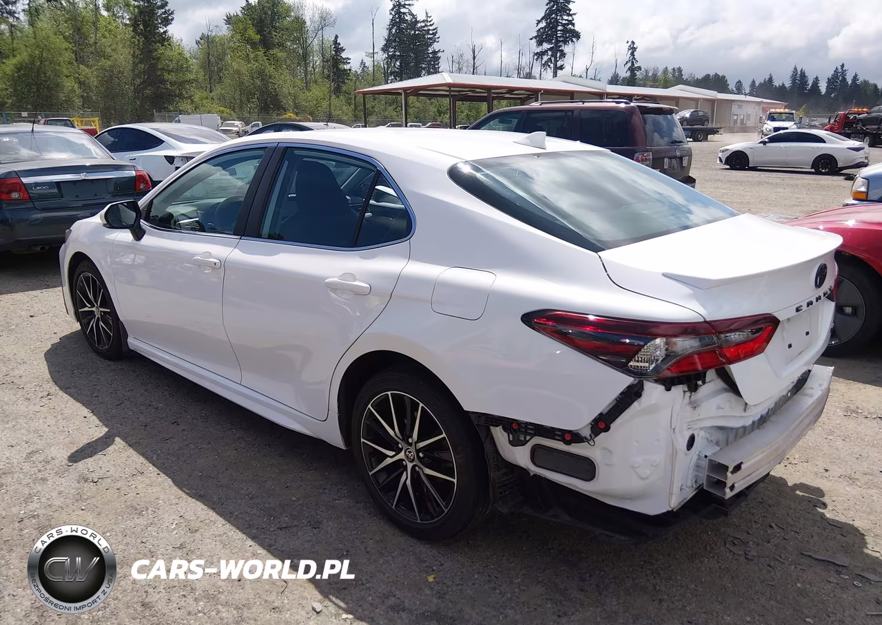 2022 Toyota Camry Se VIN:4T1G11AK2NU051710 - 3