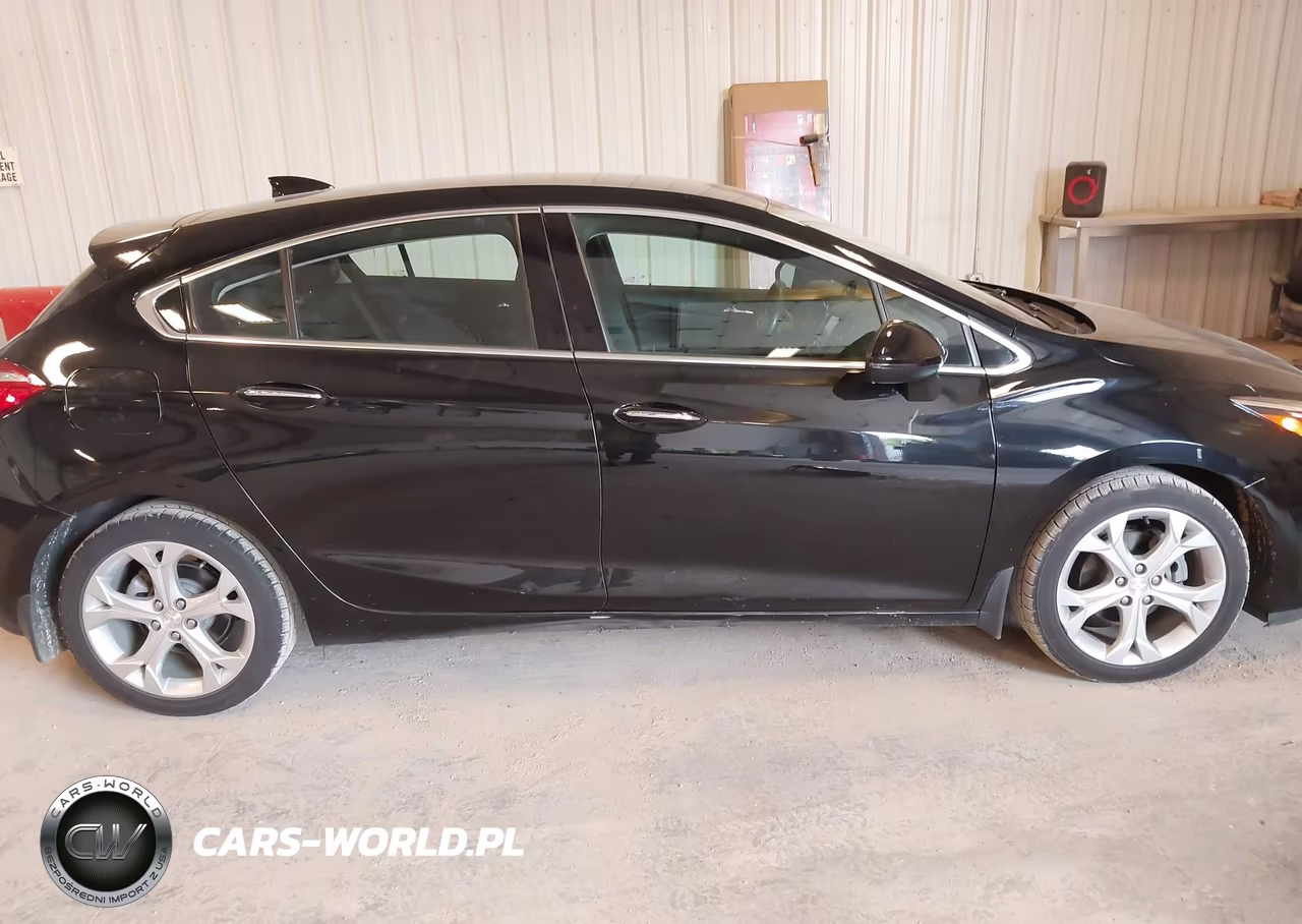 2017 Chevrolet Cruze Premier Auto VIN:3G1BF6SM0HS538110 - 13