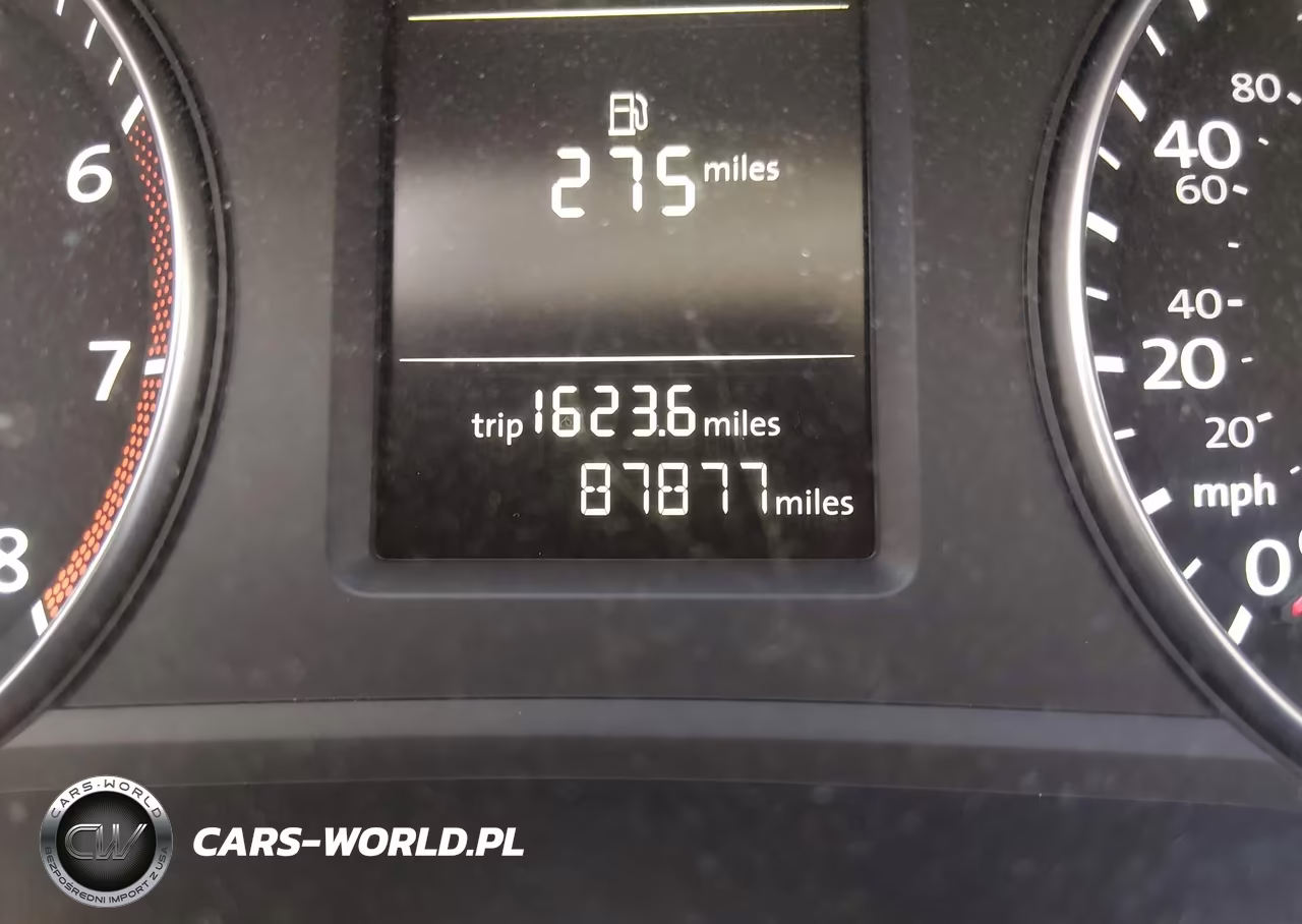 2014 Volkswagen Passat 1.8T Wolfsburg Edition VIN:1VWAT7A3XEC120971 - 12