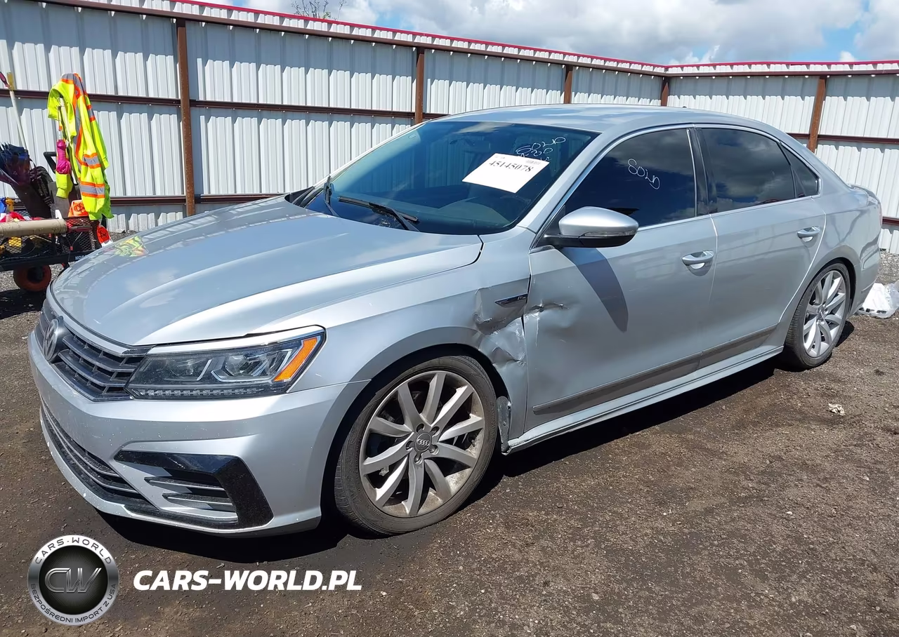 2017 Volkswagen Passat 1.8T R-Line VIN:1VWDT7A32HC042901 - 2