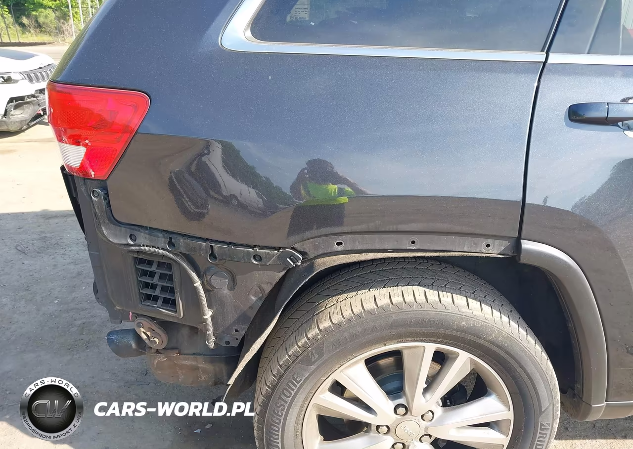 2013 Jeep Grand Cherokee Laredo VIN:1C4RJFAT3DC502456 - 6