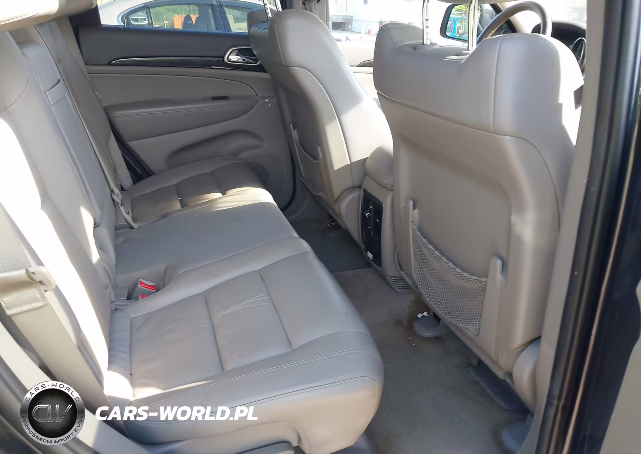 2013 Jeep Grand Cherokee Laredo VIN:1C4RJFAT3DC502456 - 8
