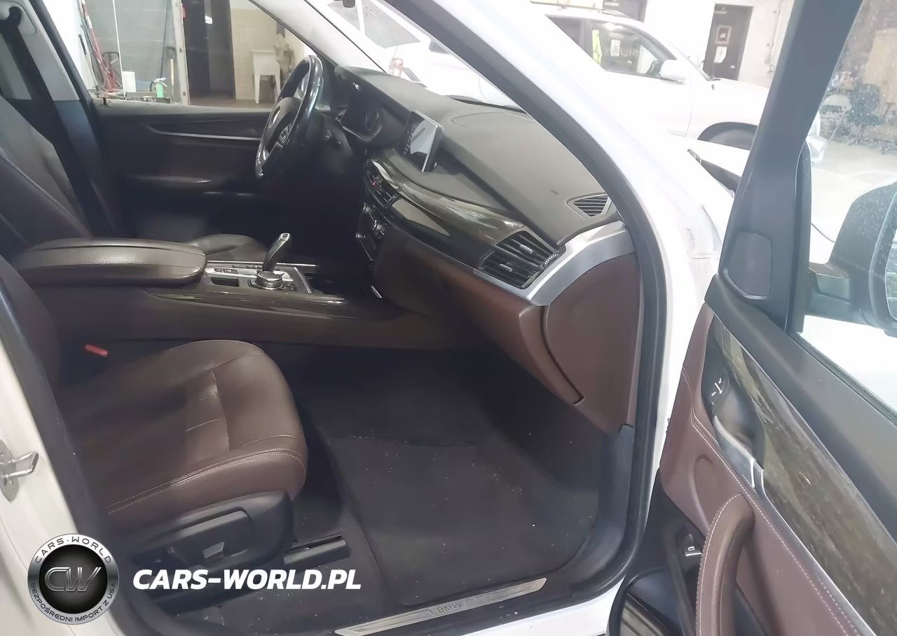 2016 BMW X5 xDrive35I VIN:5UXKR0C57G0P23858 - 5