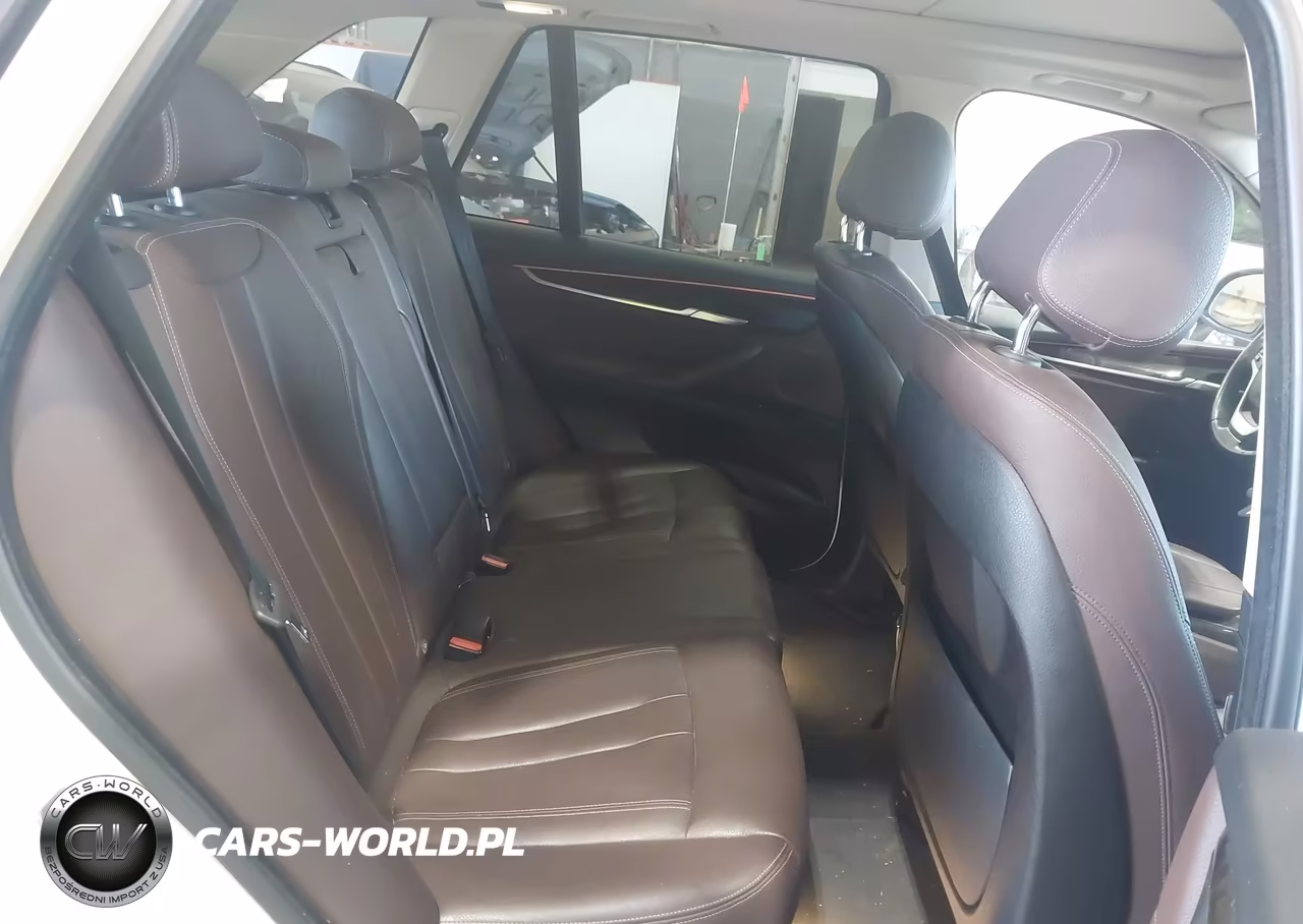 2016 BMW X5 xDrive35I VIN:5UXKR0C57G0P23858 - 8