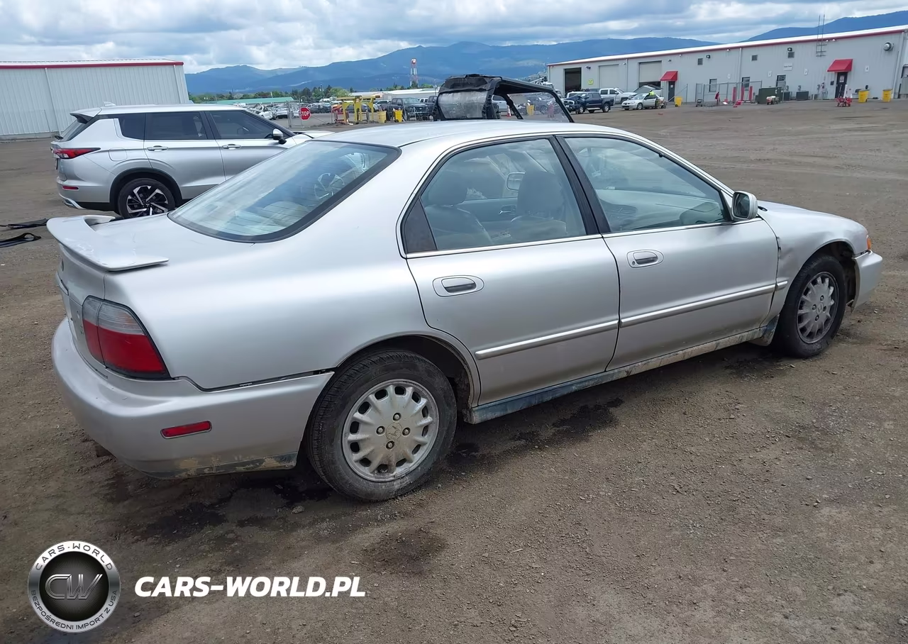 1996 Honda Accord Ex VIN:1HGCD566XTA090493 - 4