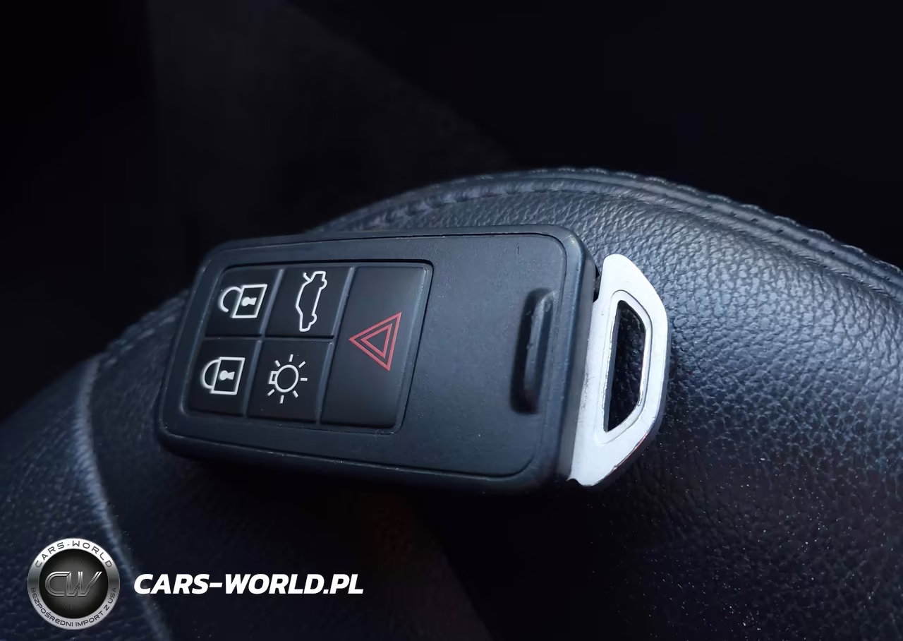 2015 Volvo V60 T5 Platinum VIN:YV140MEM1F1227473 - 11