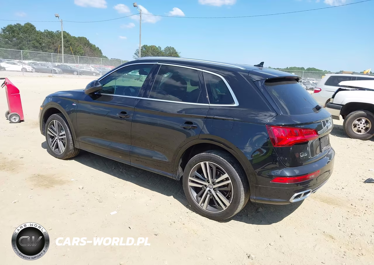 2020 Audi Q5 Premium Plus 55 Tfsi E Quattro S Tronic VIN:WA1E2AFY2L2103636 - 3