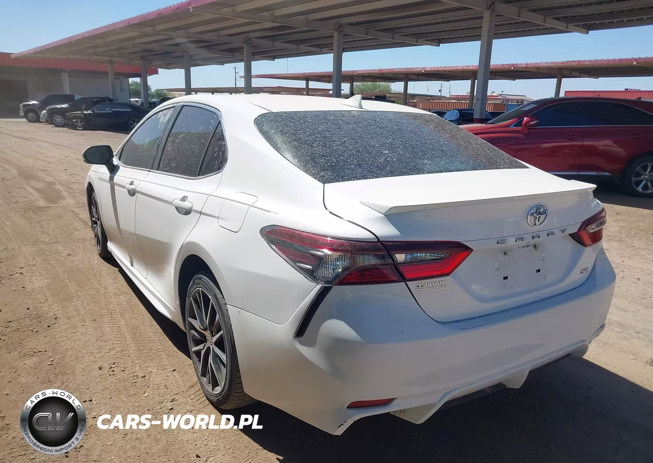 2021 Toyota Camry Se VIN:4T1T11AK4MU610364 - 3