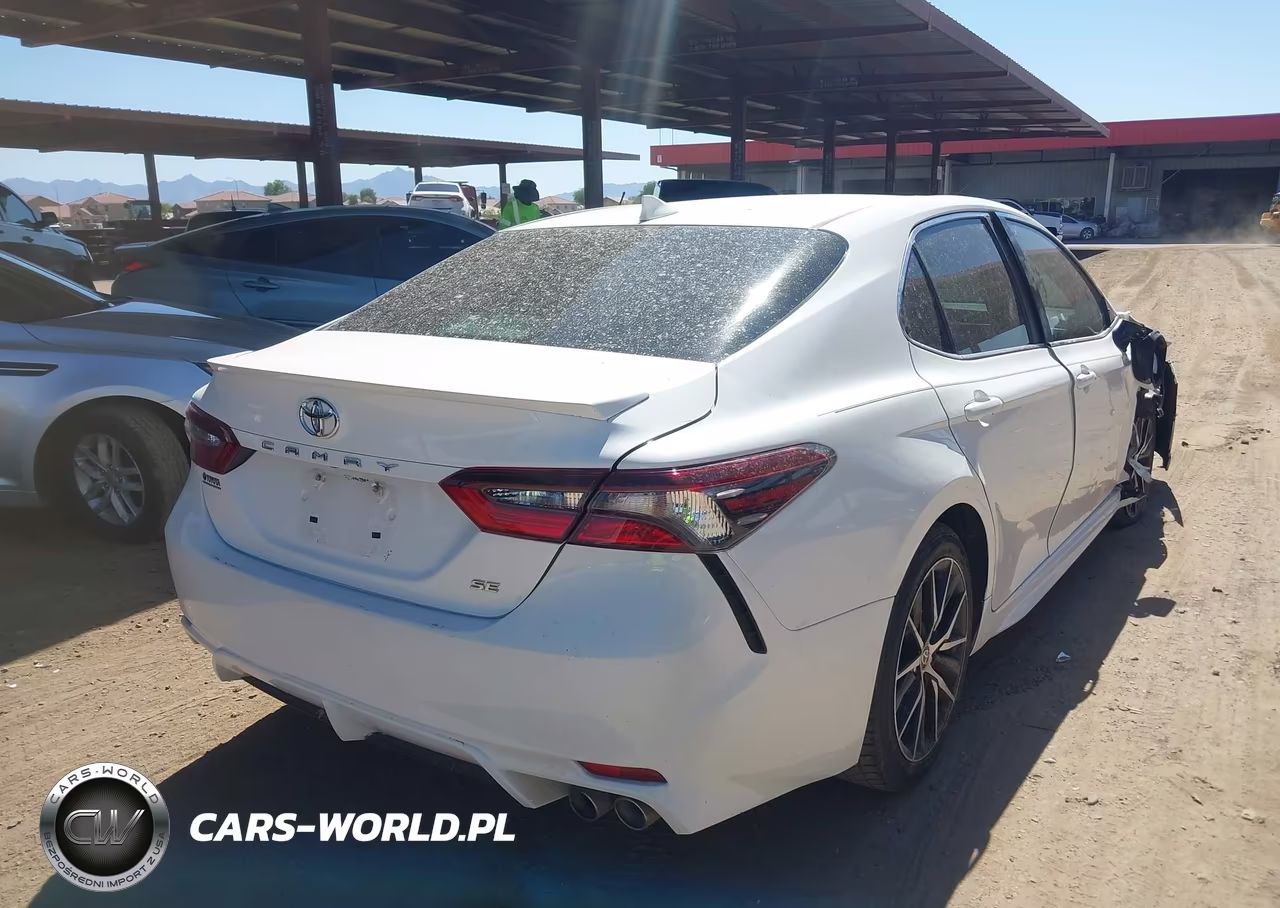 2021 Toyota Camry Se VIN:4T1T11AK4MU610364 - 4
