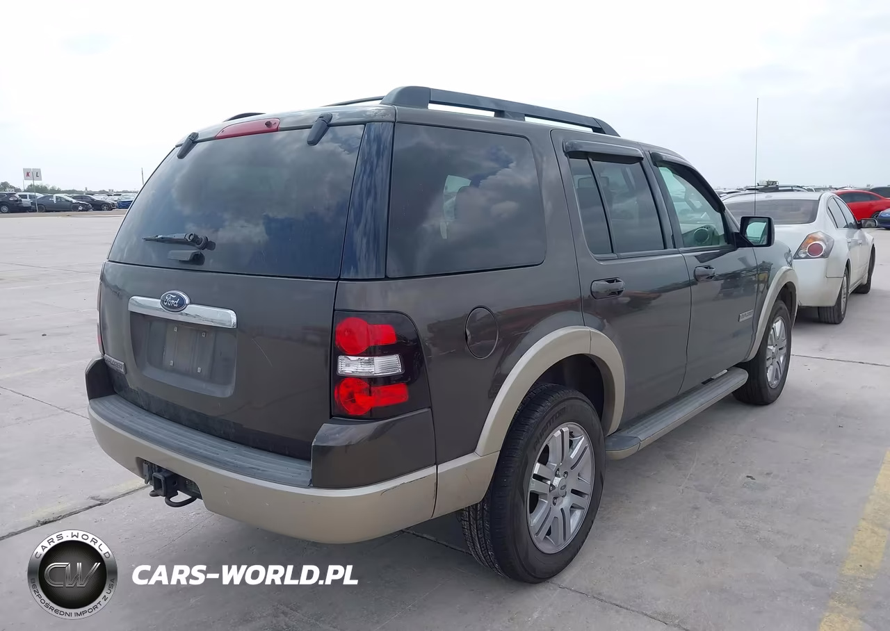 2008 Ford Explorer Eddie Bauer VIN:1FMEU64E88UA44136 - 4
