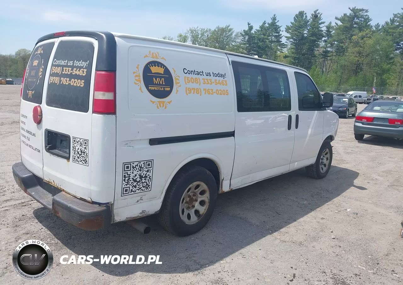 2013 Chevrolet Express 1500 Work Van VIN:1GCSGAFXXD1156786 - 4