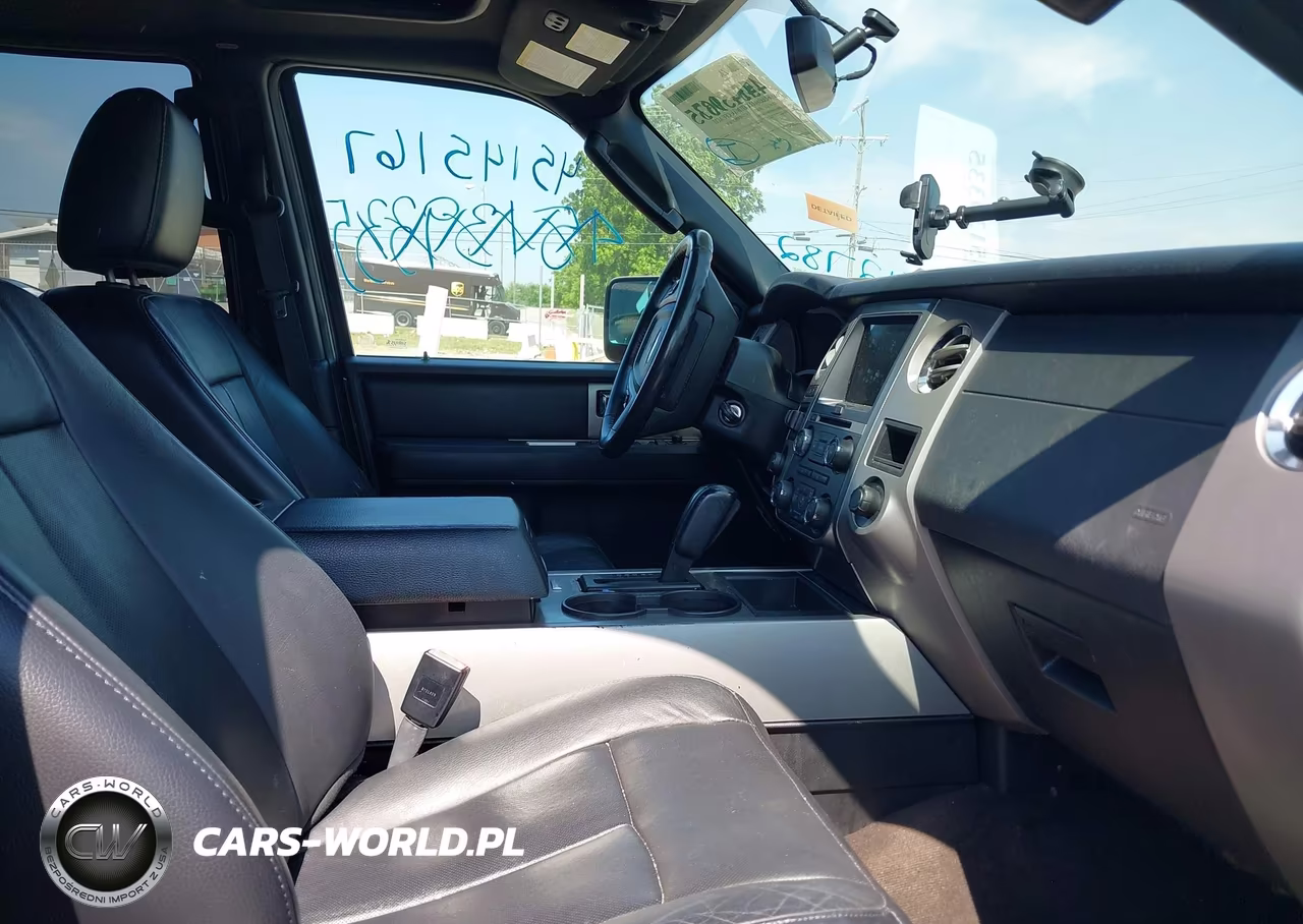2016 Ford Expedition Xlt VIN:1FMJU1JT6GEF12782 - 5
