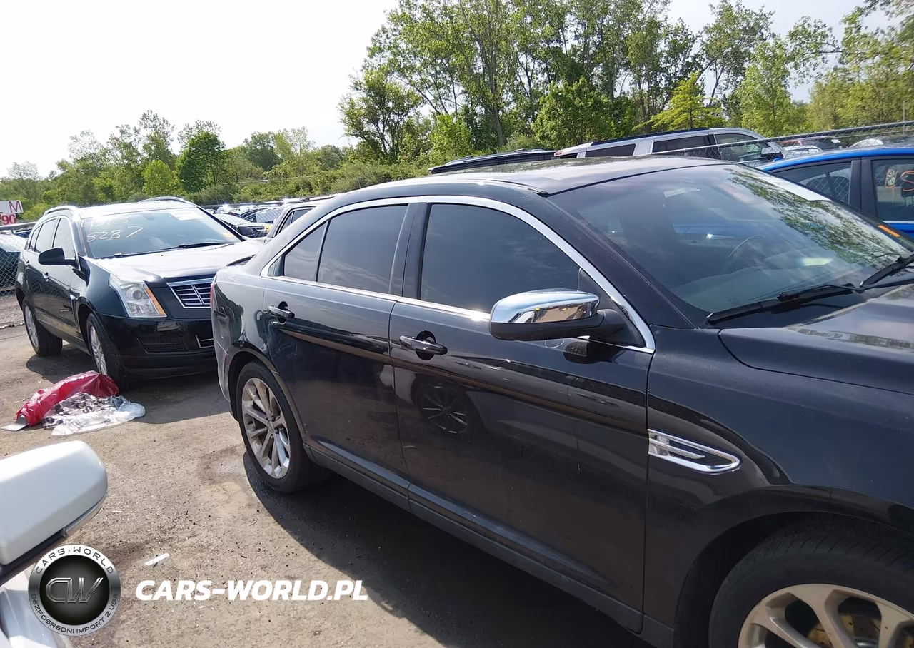 2015 Ford Taurus Limited VIN:1FAHP2F82FG195211 - 13