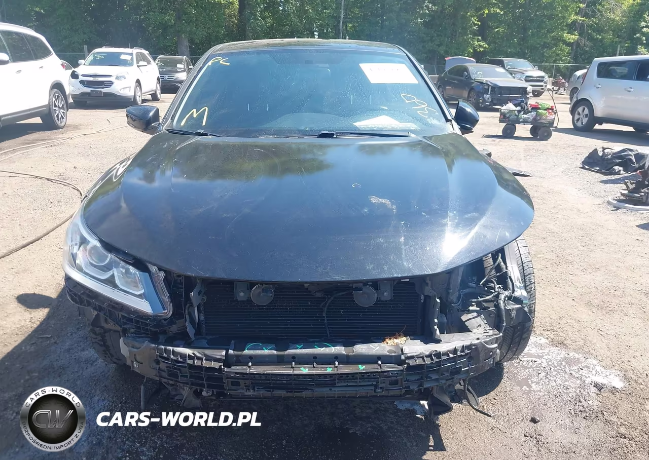 2016 Honda Accord Sport VIN:1HGCR2F58GA245460 - 13