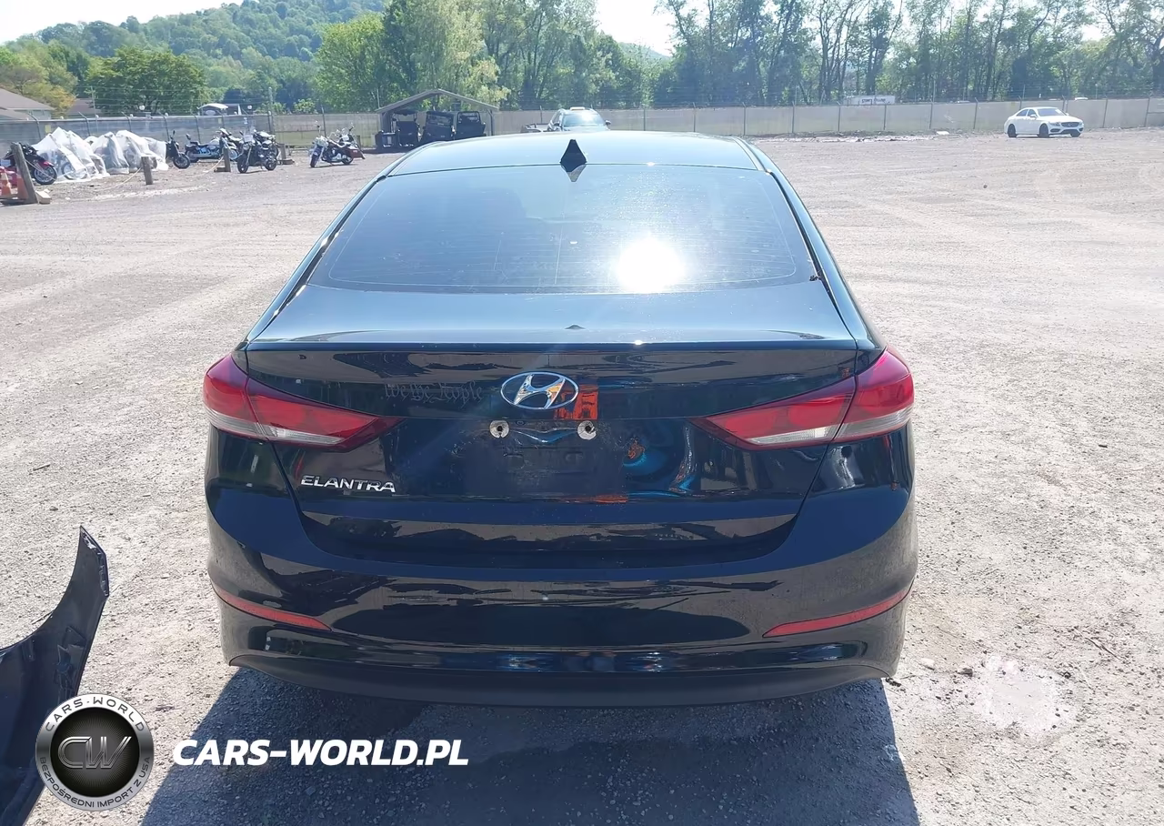 2018 Hyundai Elantra Sel-Value-Limited VIN:5NPD84LF4JH302686 - 17