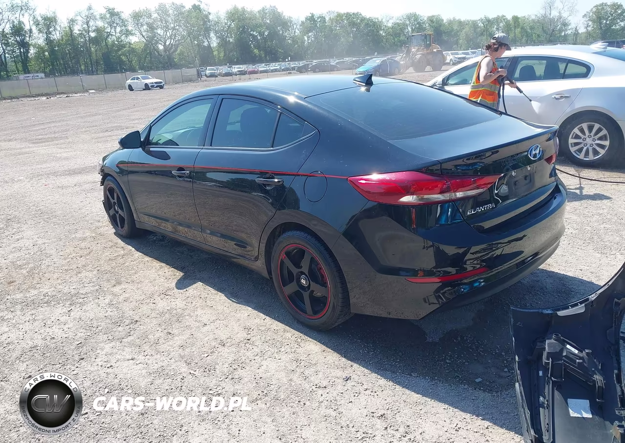 2018 Hyundai Elantra Sel-Value-Limited VIN:5NPD84LF4JH302686 - 3