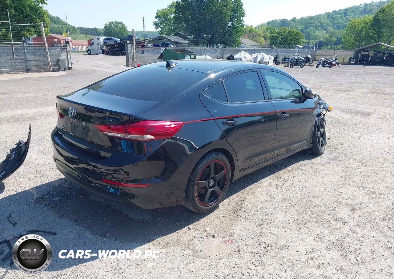 2018 Hyundai Elantra Sel-Value-Limited VIN:5NPD84LF4JH302686 - 4