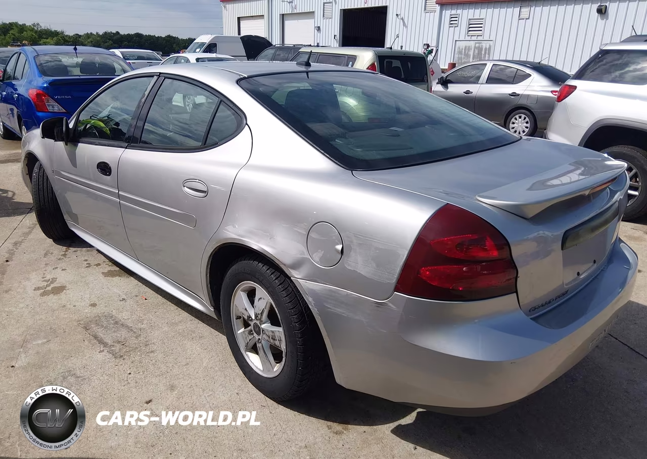 2006 Pontiac Grand Prix VIN:2G2WP582061135523 - 3