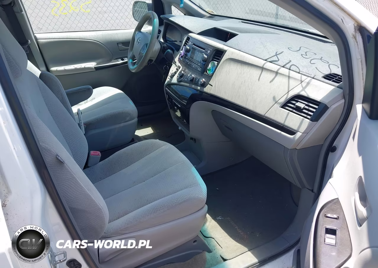 2012 Toyota Sienna Le 8 Passenger VIN:5TDKA3DC5CS011802 - 5
