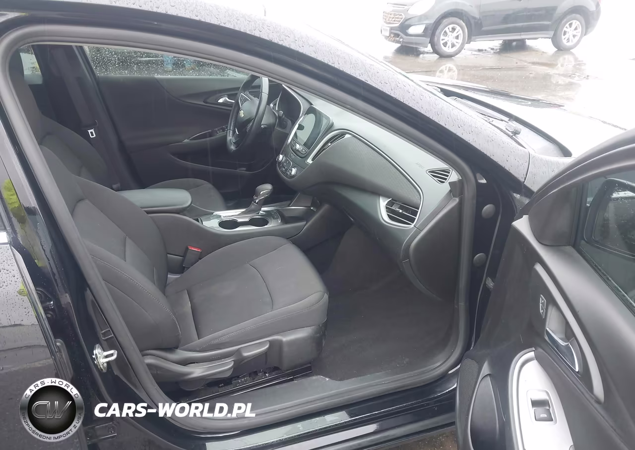 2021 Chevrolet Malibu Fwd Rs VIN:1G1ZG5ST2MF040339 - 5