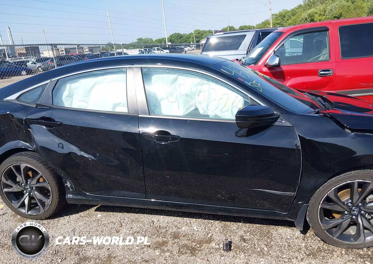 2019 Honda Civic Sport VIN:2HGFC2F89KH581878 - 13