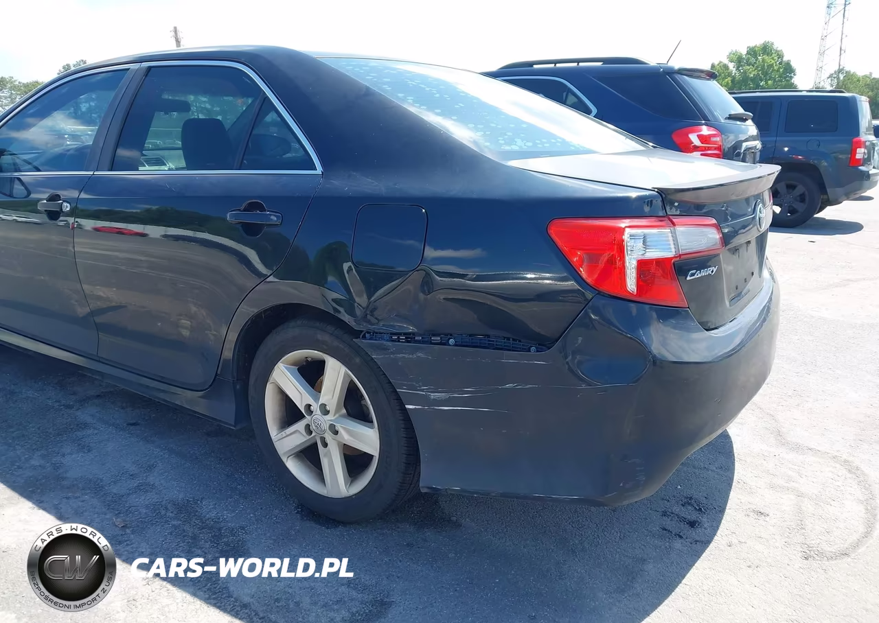 2012 Toyota Camry Se VIN:4T1BF1FK2CU085454 - 14
