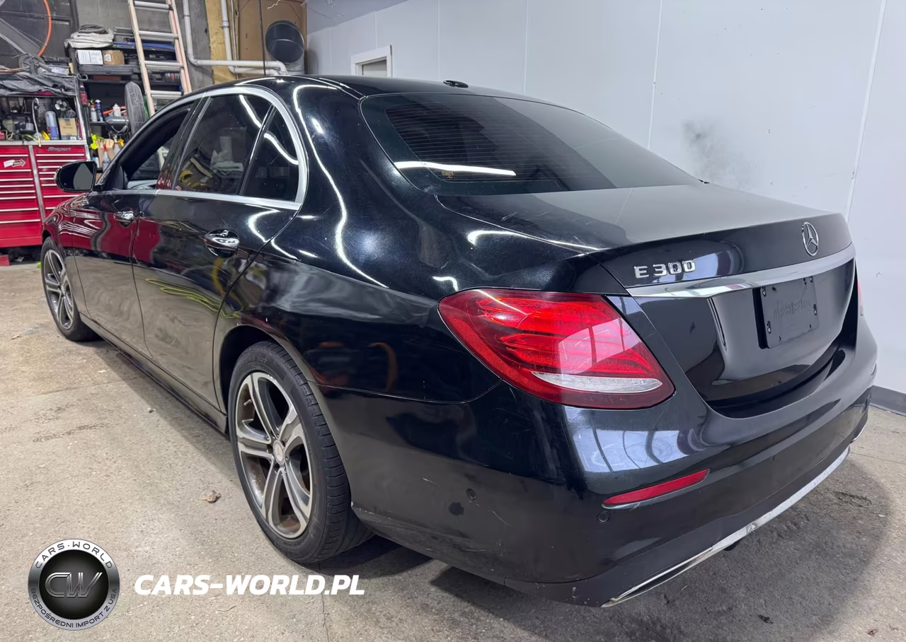 2017 Mercedes-Benz E 300 VIN:WDDZF4JB0HA182257 - 3