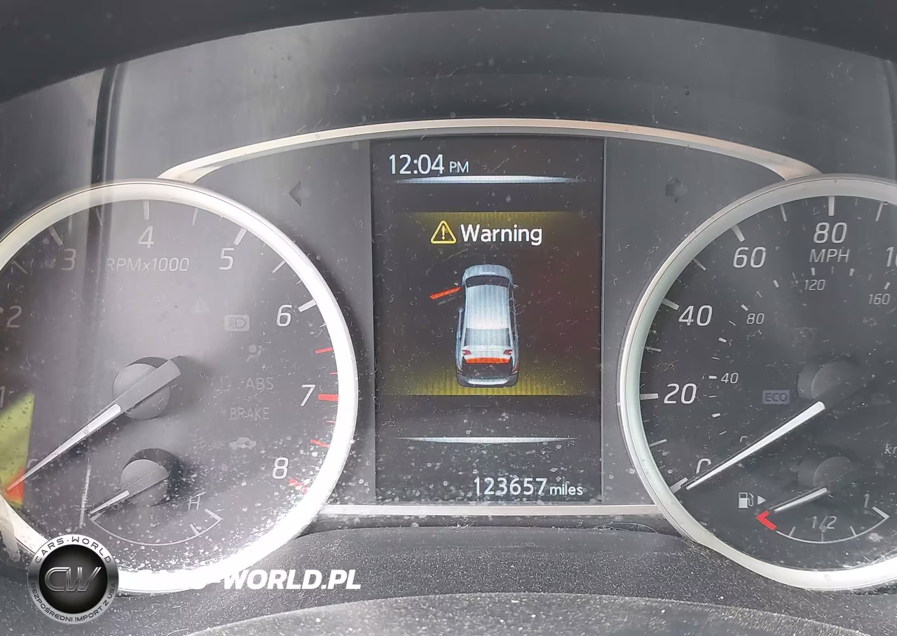 2018 Nissan Sentra Sv VIN:3N1AB7AP9JL640766 - 16