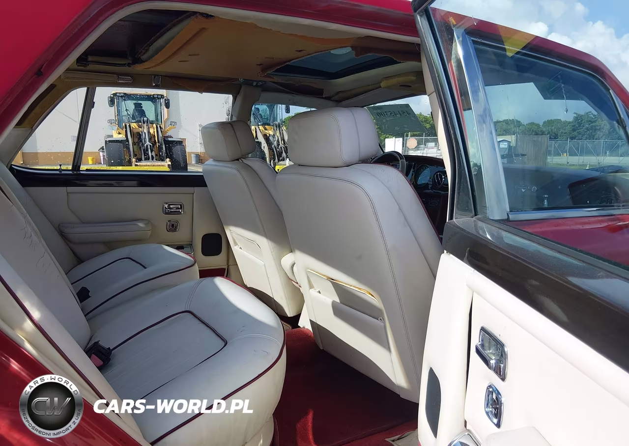 1988 Bentley Mulsanne S VIN:SCBZS02B6JCX24102 - 8