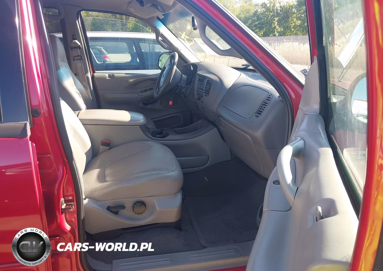 2000 Ford Expedition Xlt VIN:1FMPU16LXYLC39488 - 5