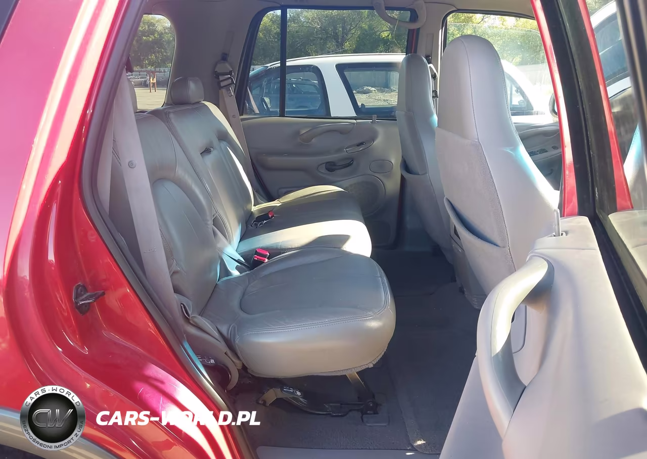 2000 Ford Expedition Xlt VIN:1FMPU16LXYLC39488 - 8