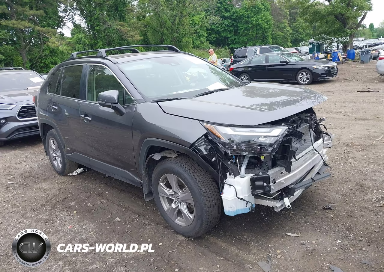 2025 Toyota Rav4 Hybrid Xle – zdjęcie 1 z 16