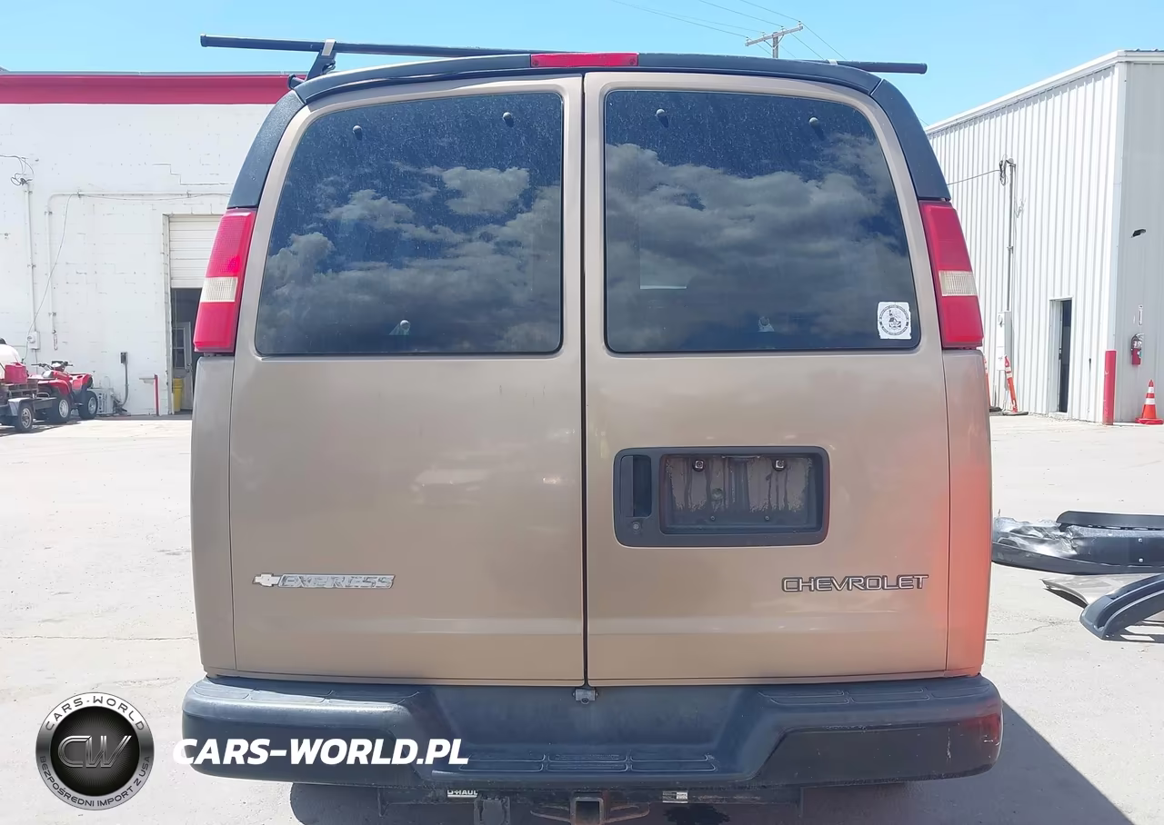 2004 Chevrolet Express VIN:1GAGG25U641215649 - 17