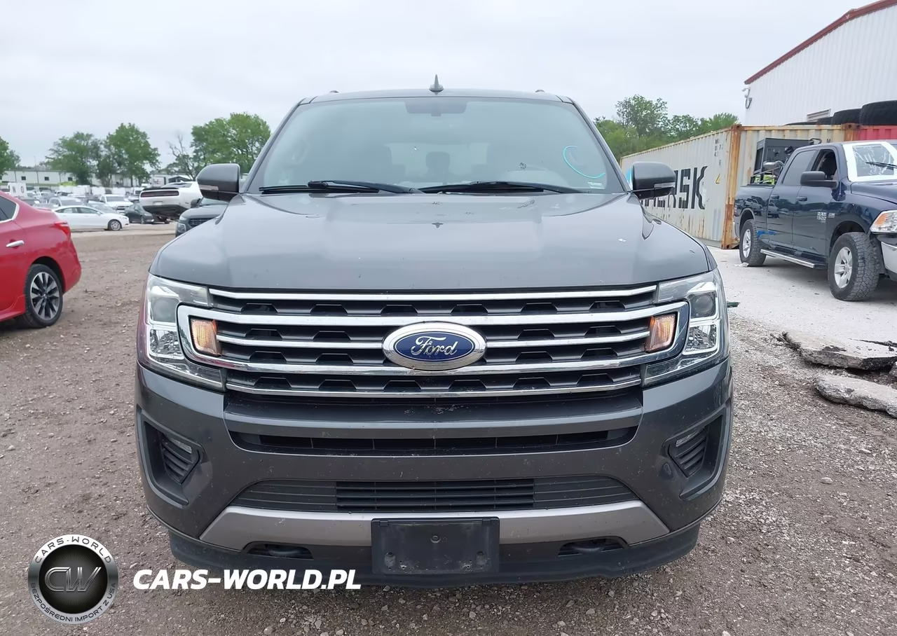 2018 Ford Expedition Xlt VIN:1FMJU1JT0JEA17758 - 12