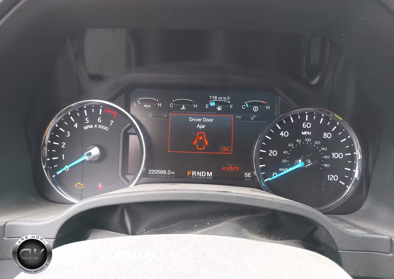 2018 Ford Expedition Xlt VIN:1FMJU1JT0JEA17758 - 7