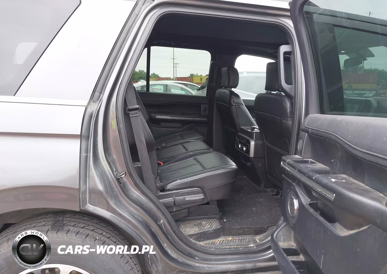 2018 Ford Expedition Xlt VIN:1FMJU1JT0JEA17758 - 8