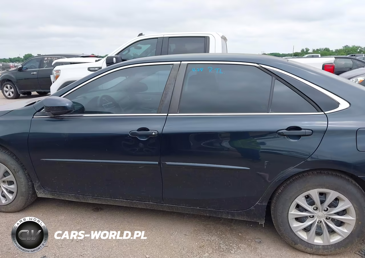 2016 Toyota Camry Le VIN:4T4BF1FK7GR534591 - 14