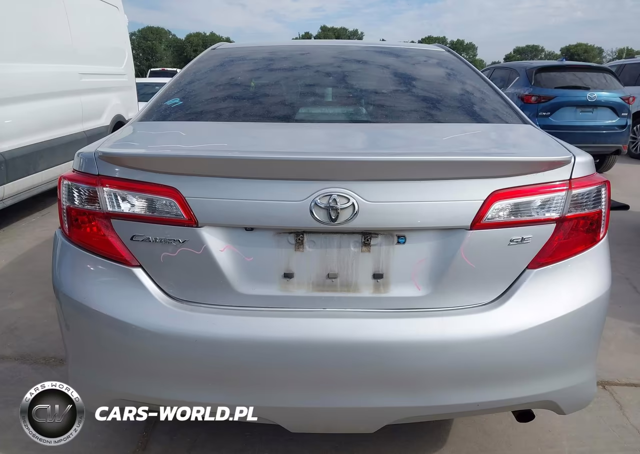 2014 Toyota Camry Se VIN:4T1BF1FK1EU856442 - 16